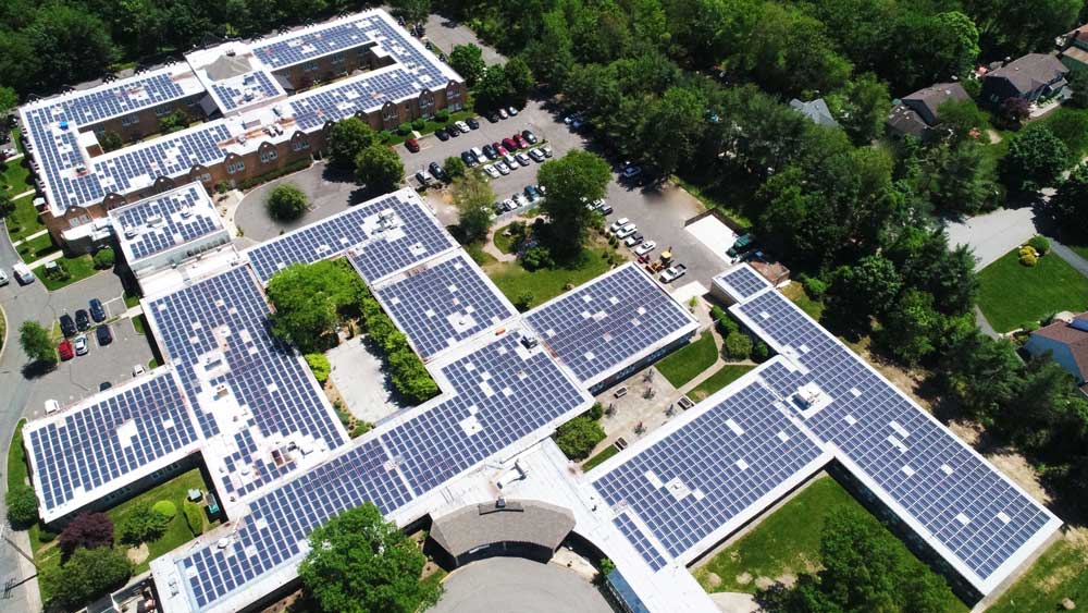 Allendale Senior Living was able to save with a 962.361 kW solar system generating 1,197,643 kWh per year.
